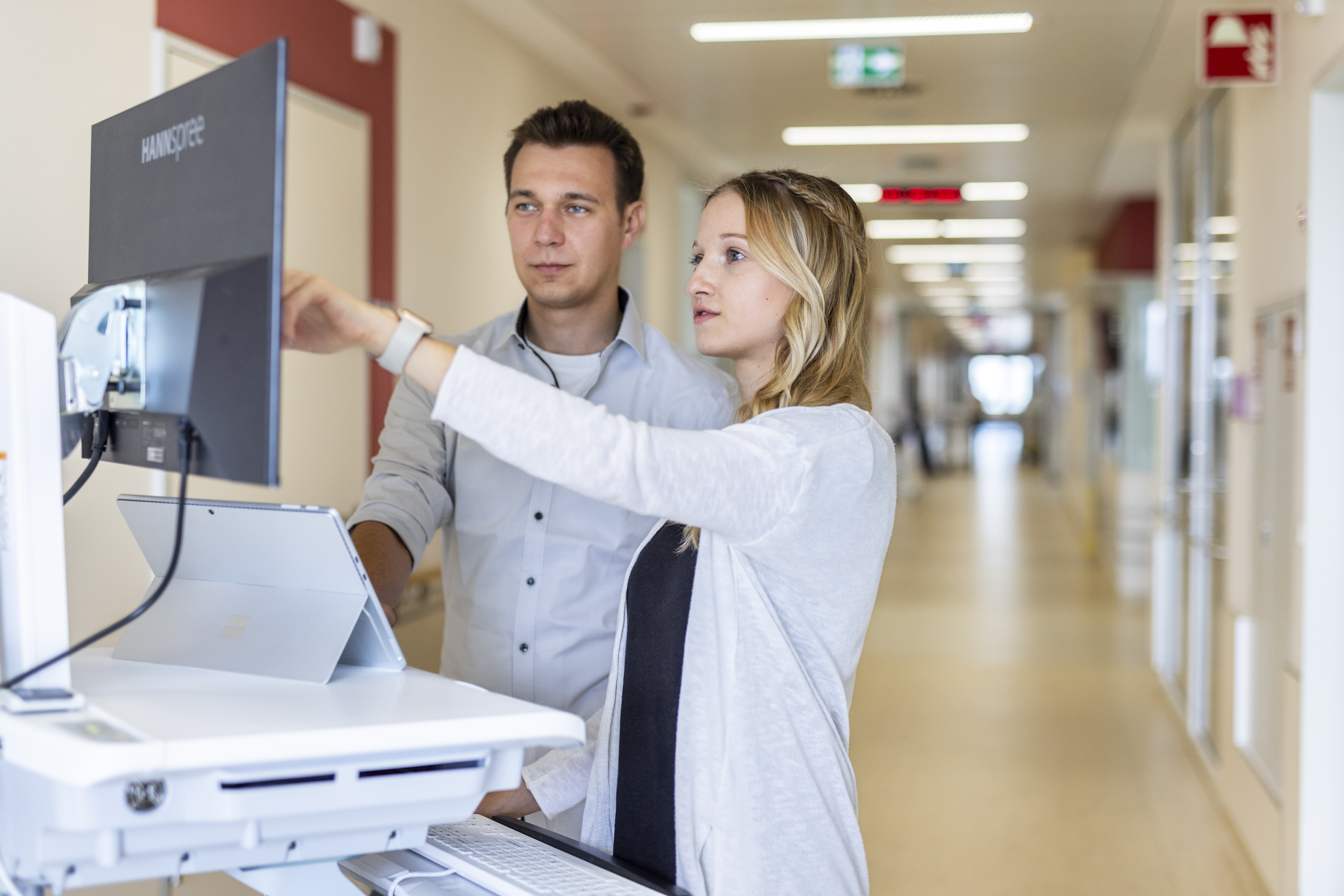 Kaufm. & Technischer Dienst & IT Kaufm. & Technischer Dienst & IT